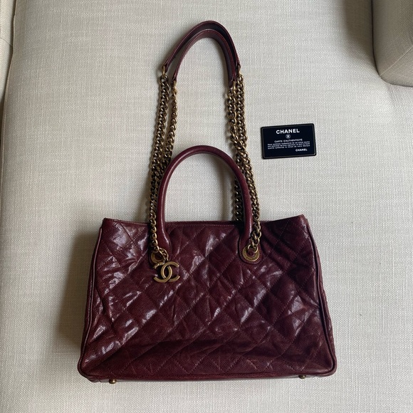 CHANEL Handbags - Authentic CHANEL Shiva Tote Medium